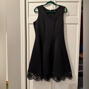 Roz & Ali Black Midi dress